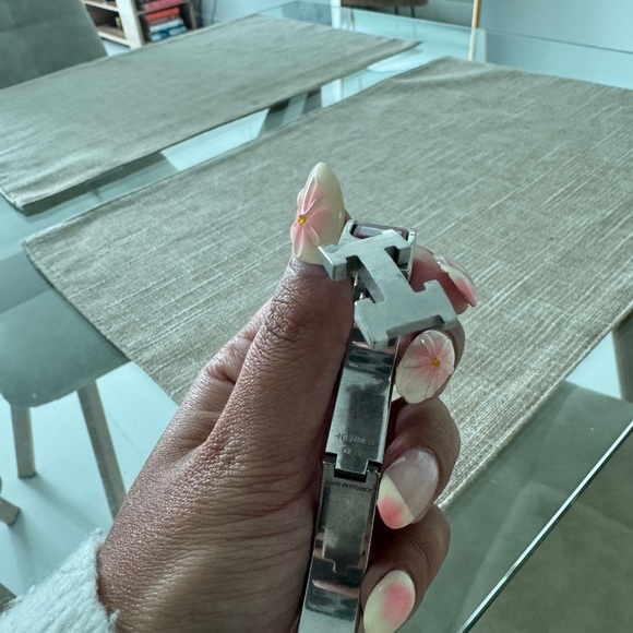 Hermes Enamel Narrow Clic HH Bracelet - Picture 5 of 5